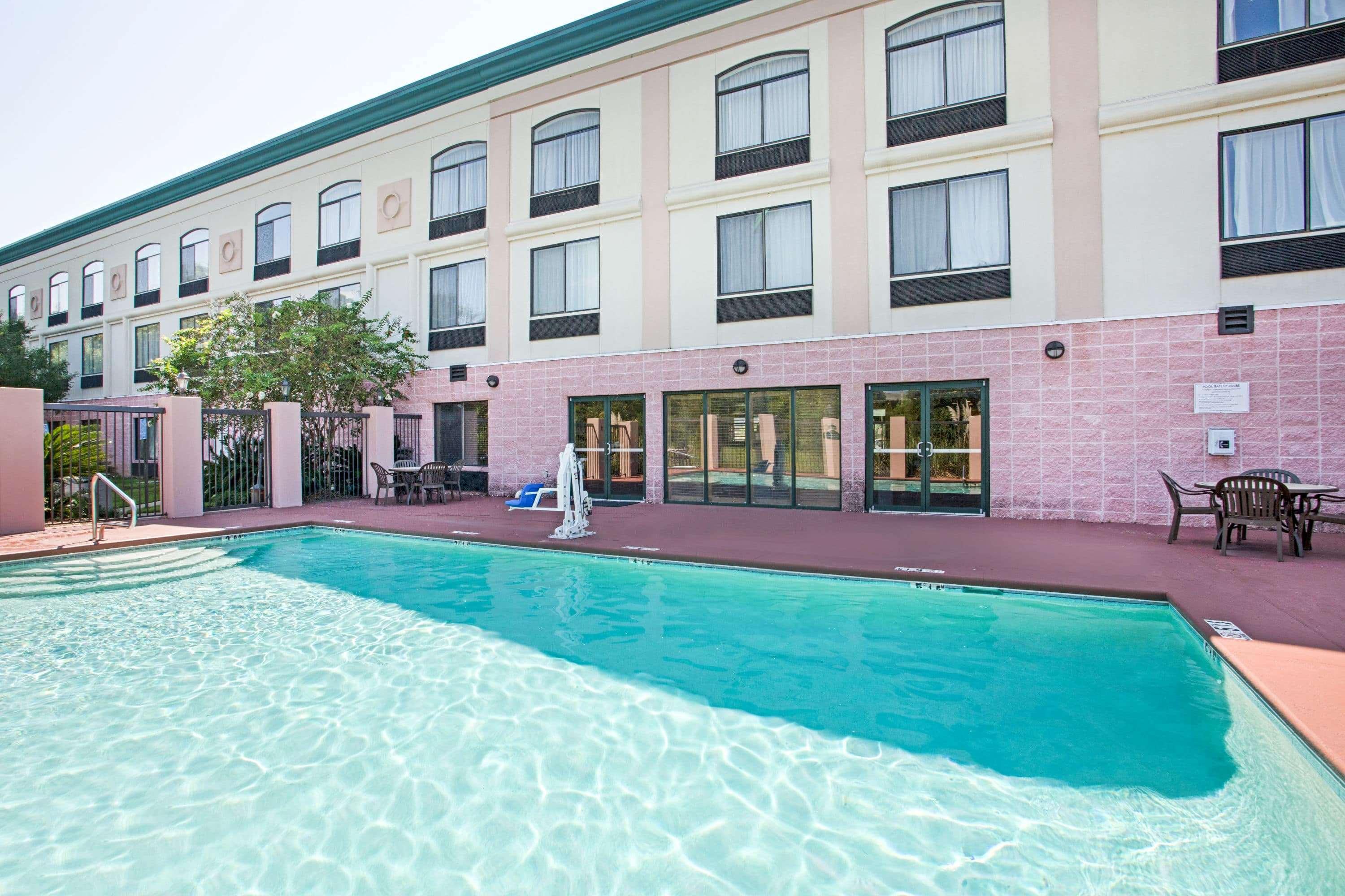 Holiday Inn Express & Suites - Mobile - I-65 By Ihg Exterior foto