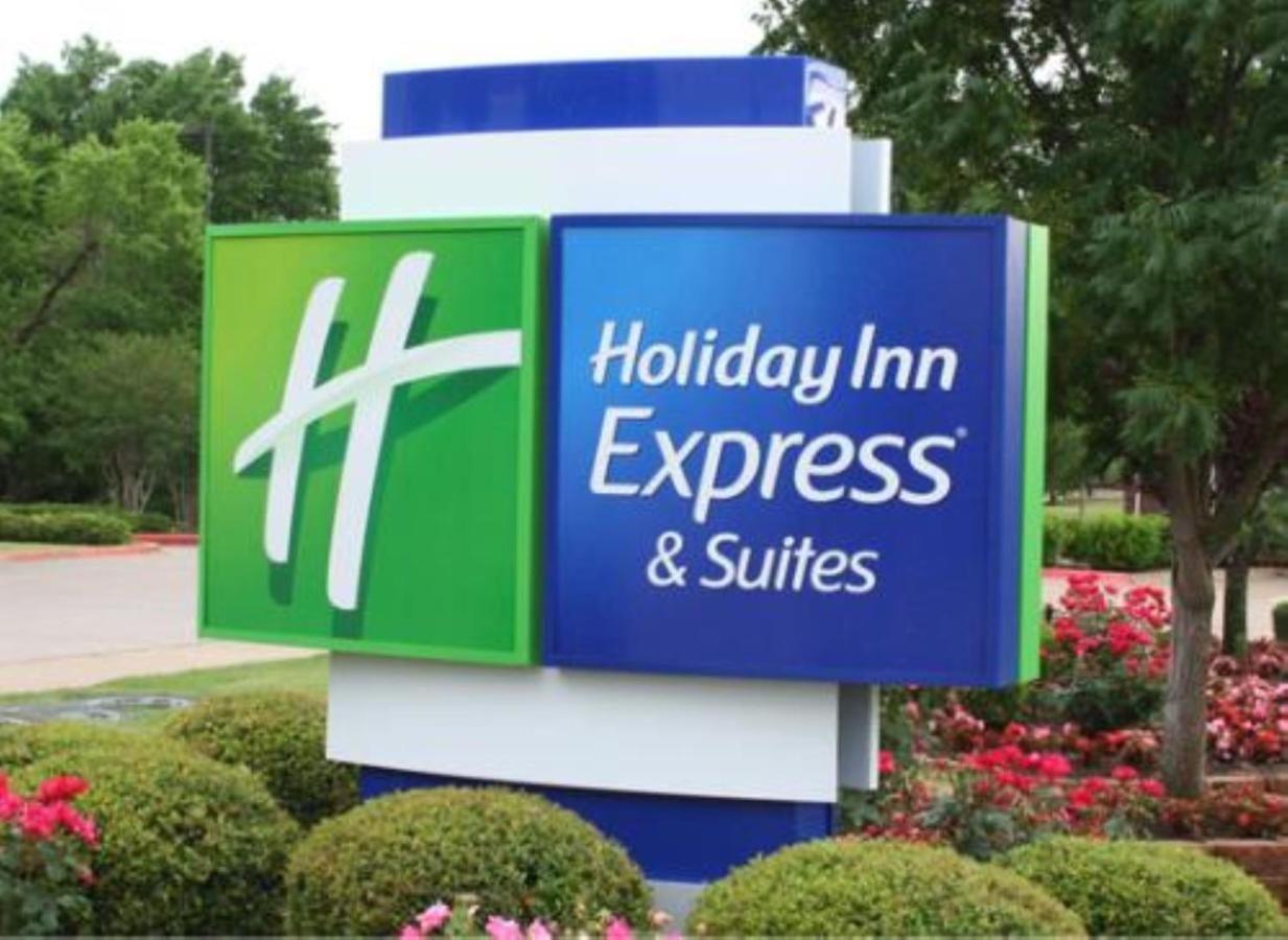 Holiday Inn Express & Suites - Mobile - I-65, An Ihg Hotel Exterior foto